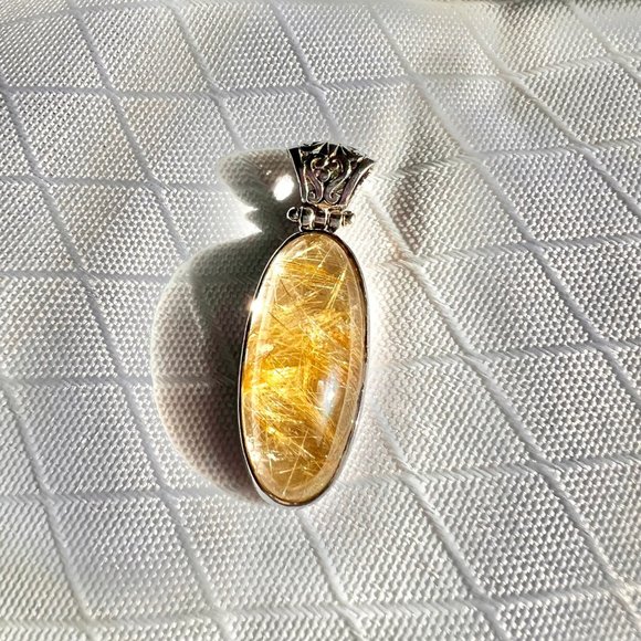 Vintage Rutilated Quartz Pendant, 925 Silver Necklace, Unisex Healing Jewelry - Picture 3 of 11